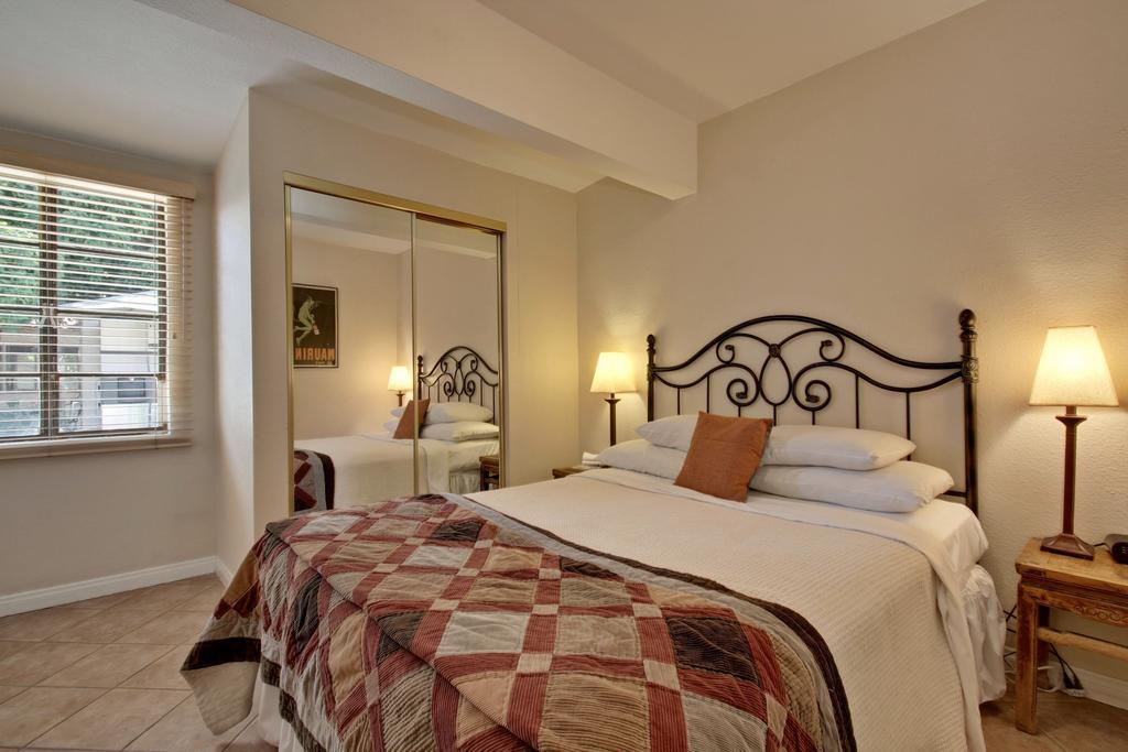 Warm Sands Villa Palm Springs Dış mekan fotoğraf